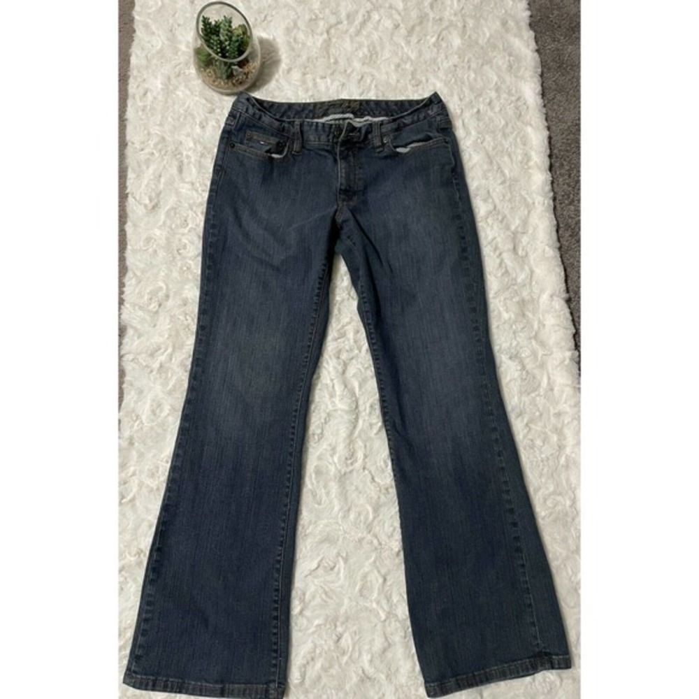 Tommy Hilfiger Jeans Women's Size‎ 8S Blue Regular Bootcut High Rise Denim